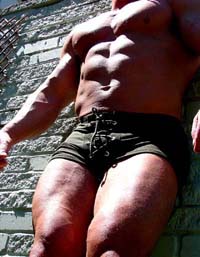 00bigpj: Gay Escort in London, UK